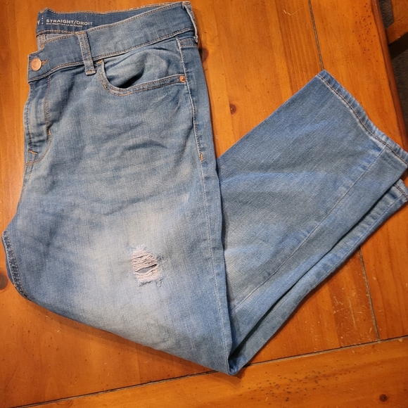 Old Navy 10 regular straight cropped jeans - Picture 1 of 2
